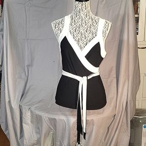 WHITE HOUSE BLACK MARKET Signature Knits Halter Top M Black/White Beaded Tie